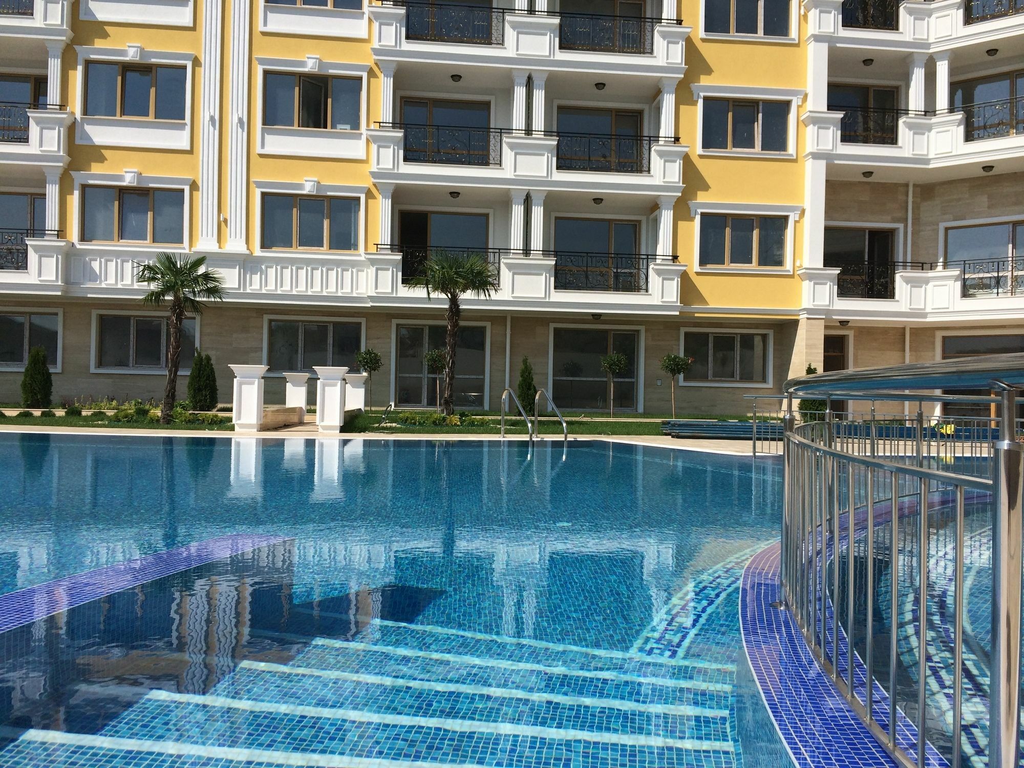 Florence Deluxe Apartments Sveti Vlas Eksteriør bilde